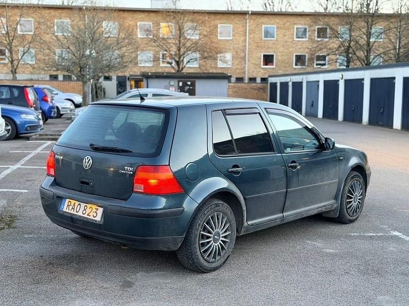 Begagnad VW Golf IV 100 HK (73 kW) 2004