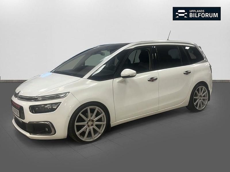 Vit Begagnad 2017 Citroën Grand C4 Picasso Minibuss | 189 000 kr (Marknadspris) - Bild 1/4
