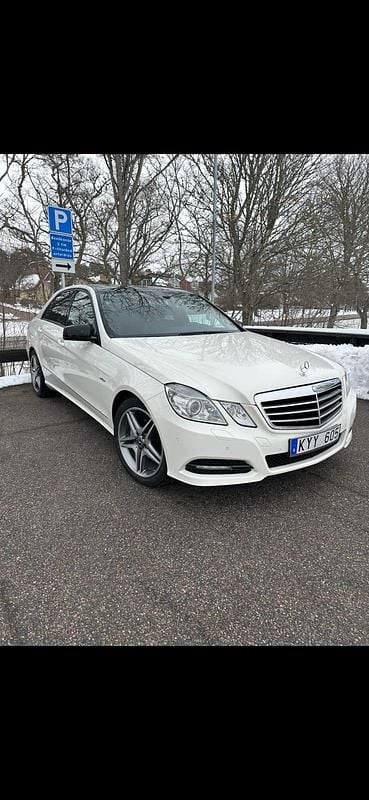 Begagnad 2012 Mercedes E220 Sedan | 149 000 kr (Marknadspris) - Bild 1/4
