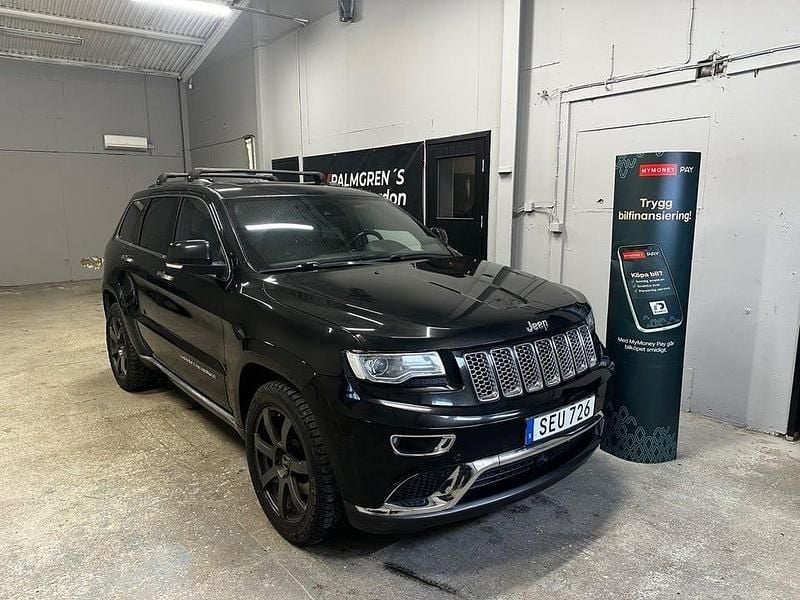Svart Begagnad 2016 Jeep Grand Cherokee SUV | 174 900 kr (Superpris) - Bild 1/4
