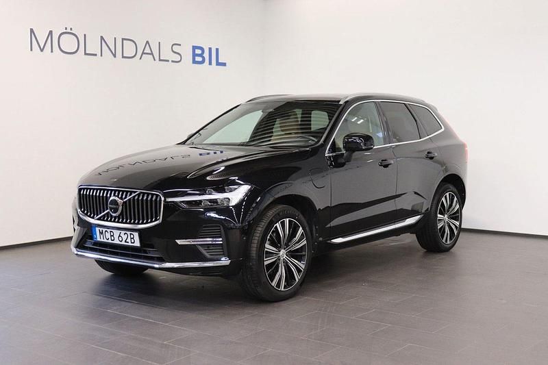 Svart (svart metallic) Begagnad 2021 Volvo XC60 Inscription SUV | 489 000 kr (Dyr) - Bild 1/4