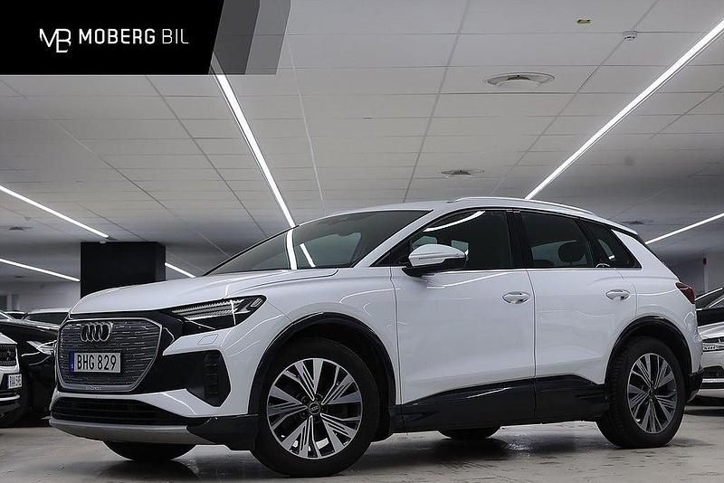 Vit Begagnad 2022 Audi Q4 e-tron Comfort SUV | 299 900 kr (Lite dyr) - Bild 1/3
