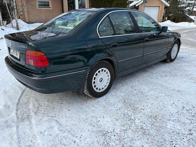 Begagnad BMW 520 150 HK (110 kW) 1997 Sedan