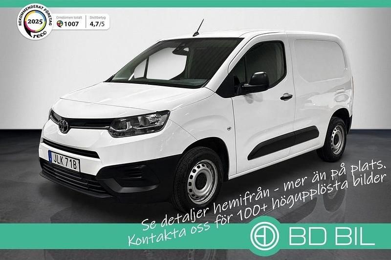 Vit Begagnad 2021 Toyota Proace City City Minibuss | 159 800 kr (Bra pris) - Bild 1/3