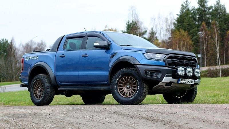 Blå Begagnad 2020 Ford Ranger Raptor Pickup | 375 000 kr (Marknadspris) - Bild 1/4