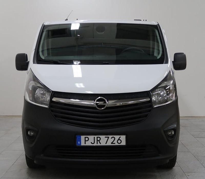 Begagnad Opel Vivaro 125 HK (91 kW) 2017 Vit Minibuss