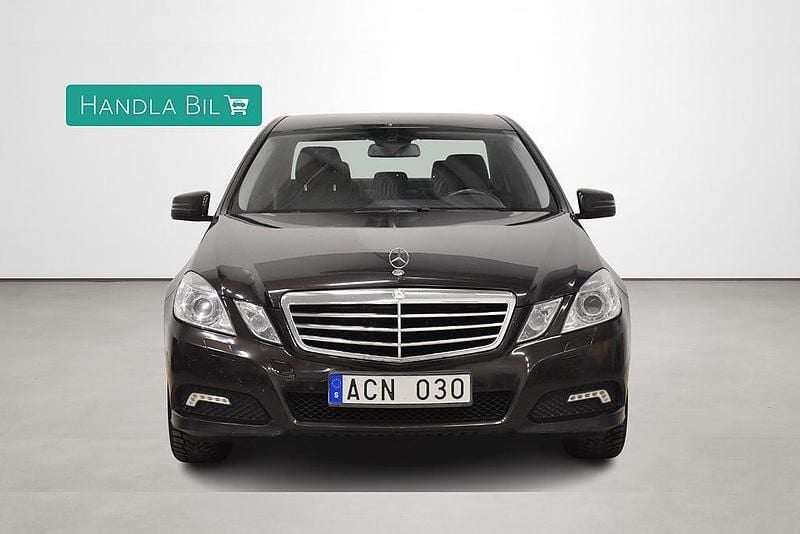 Begagnad Mercedes E250 Avantgarde 204 HK (150 kW) 2009 Brun Sedan