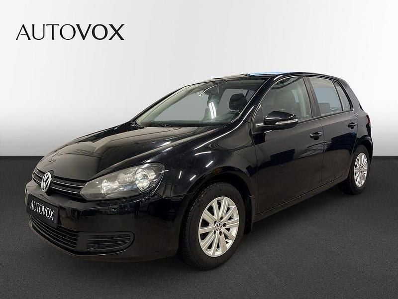 Svart Begagnad 2010 VW Golf VI Halvkombi | 54 900 kr (Marknadspris) - Bild 1/4
