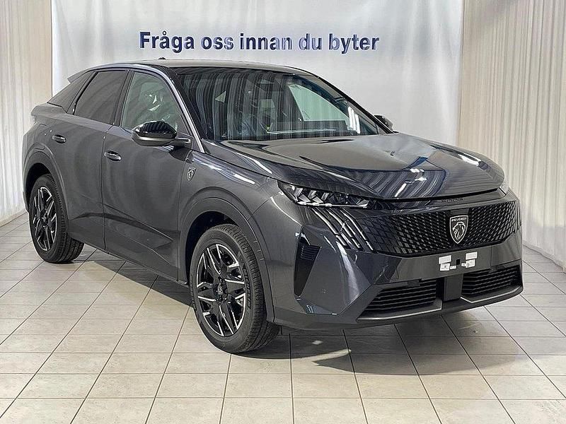 Grå (grå titan) Ny 2025 Peugeot 3008 GT SUV | 429 900 kr (Lite dyr) - Bild 1/4