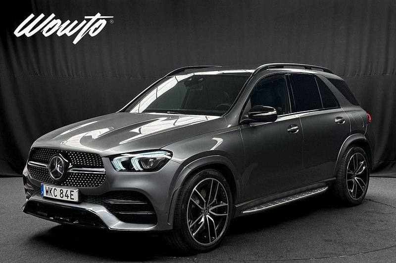 Grå (selenite grå metallic) Begagnad 2022 Mercedes GLE350e AMG SUV | 779 800 kr (Dyr) - Bild 1/3