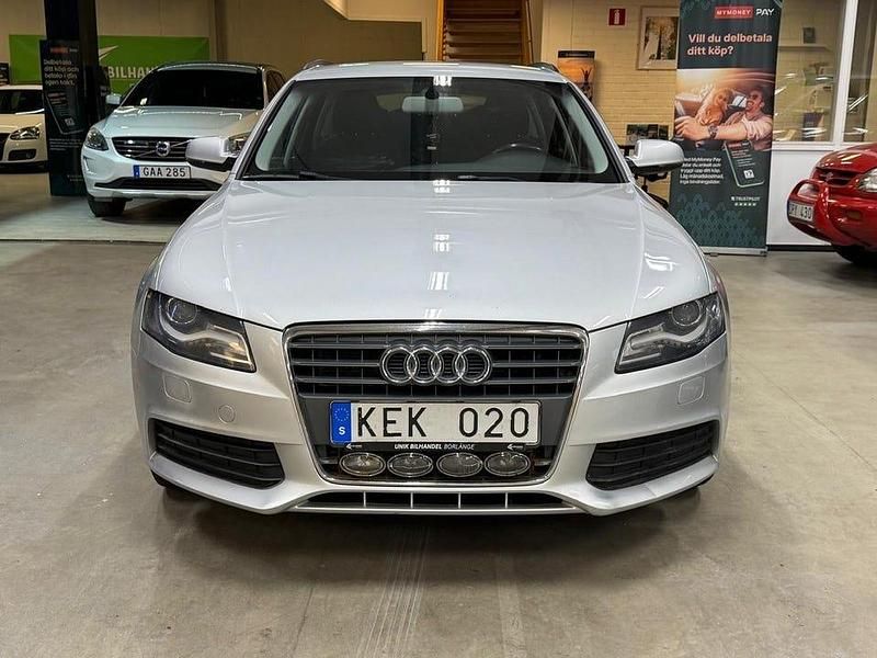 Silver Begagnad 2010 Audi A4 Kombi | 79 900 kr (Marknadspris) - Bild 1/4