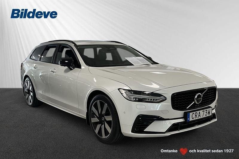 Vit Begagnad 2024 Volvo V90 Plus Kombi | 479 900 kr (Bra pris) - Bild 1/4