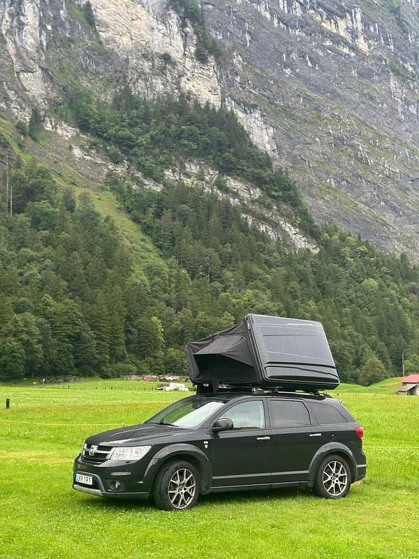 Svart Begagnad 2014 Fiat Freemont SUV | 130 000 kr (Dyr) - Bild 1/3