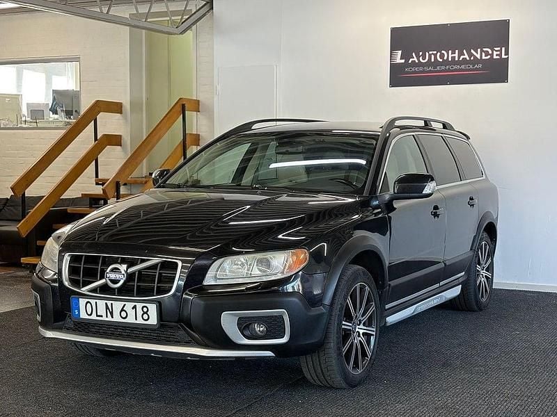 Svart Begagnad 2010 Volvo XC70 Summum Kombi | 104 900 kr (Marknadspris) - Bild 1/4