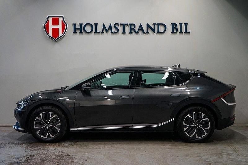 Grå Begagnad 2023 Kia EV6 3 SUV | 414 900 kr (Superpris) - Bild 1/4