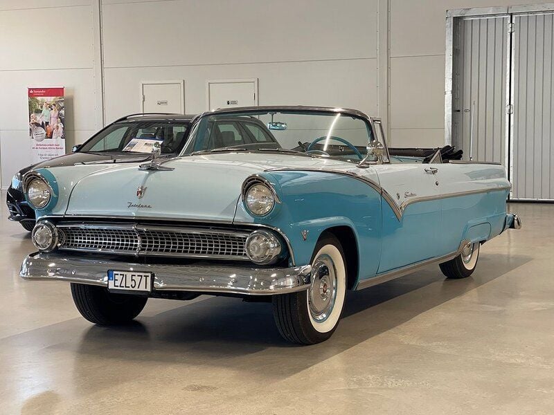 Flerfärgad Begagnad 1955 Ford Fairlane Cab | 499 900 kr - Bild 1/4