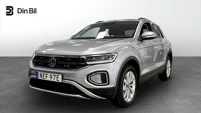 Silver Begagnad 2025 VW T-Roc SUV | 299 900 kr (Marknadspris) - Bild 1/4