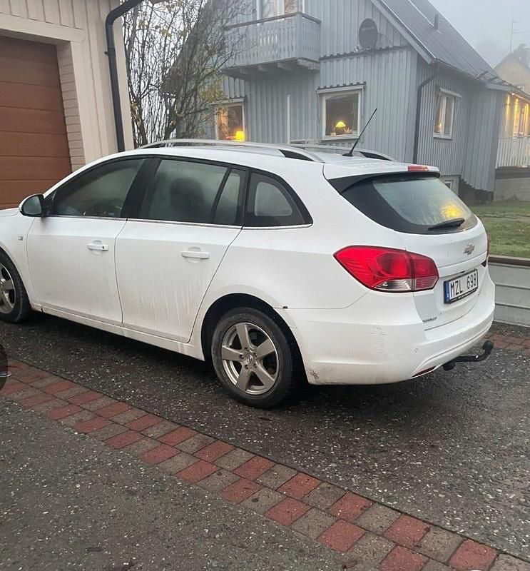 Begagnad Chevrolet Cruze 130 HK (95 kW) 2013 Kombi