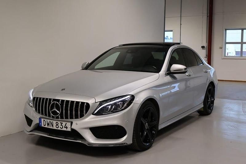Begagnad Mercedes C220 AMG 170 HK (125 kW) 2018 Silver Sedan