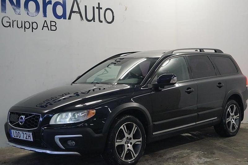 Begagnad Volvo XC70 215 HK (158 kW) 2014 Svart Kombi