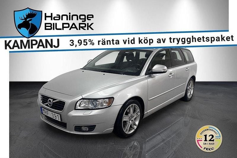 Grå Begagnad 2012 Volvo V50 Momentum Kombi | 79 900 kr (Lite dyr) - Bild 1/2