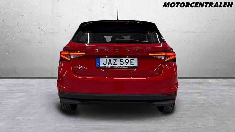 Begagnad Skoda Fabia 116 HK (85 kW) 2024 Röd Halvkombi
