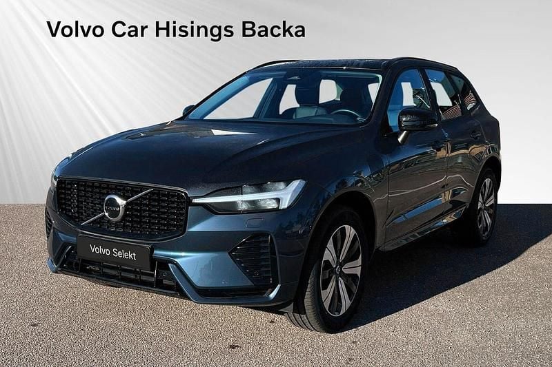Blå Begagnad 2024 Volvo XC60 Plus SUV | 542 900 kr (Marknadspris) - Bild 1/2