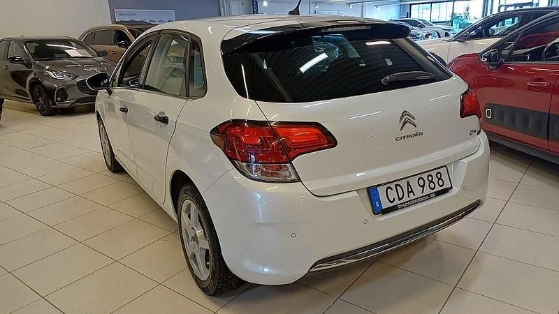 Begagnad Citroën C4 PureTech 110 HK (80 kW) 2015 Vit Halvkombi