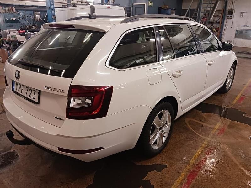 Begagnad Skoda Octavia 110 HK (80 kW) 2018 Kombi