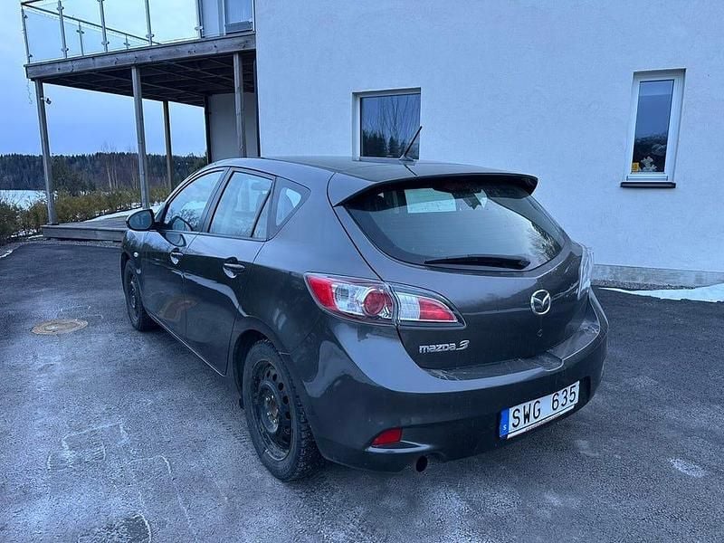Begagnad Mazda 3 Inclusive 115 HK (84 kW) 2011