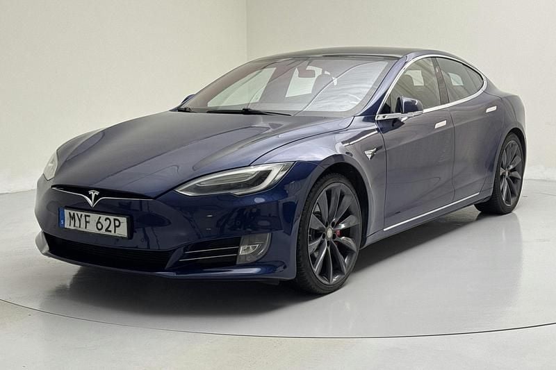 Mörkblå Begagnad 2017 Tesla Model S Halvkombi | 216 000 kr (Superpris) - Bild 1/4