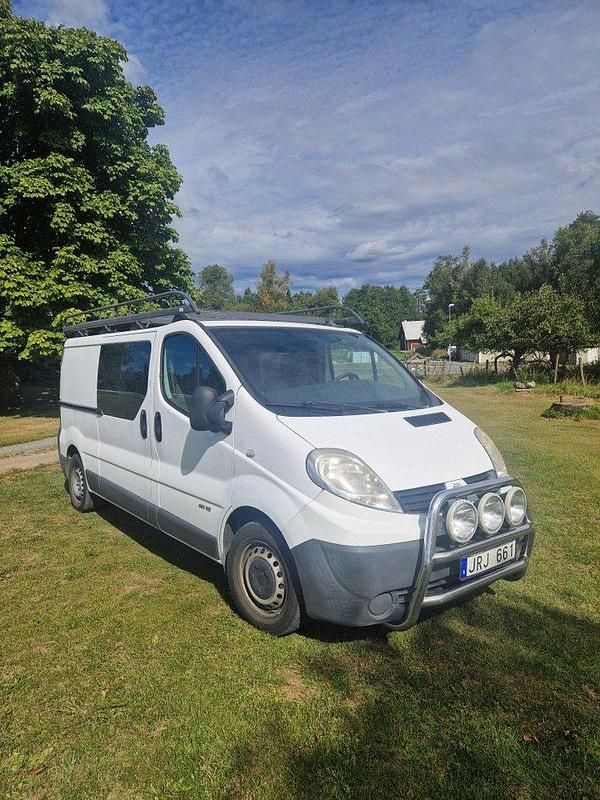 Vit Begagnad 2009 Renault Trafic Van | 89 900 kr - Bild 1/4