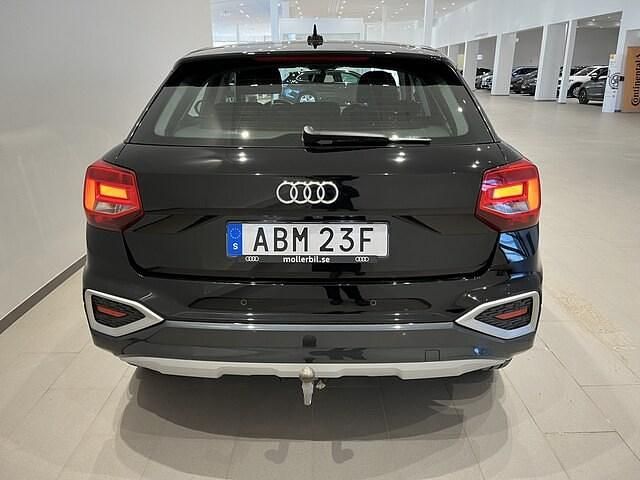 Begagnad Audi Q2 Proline 150 HK (110 kW) 2021 Brilliantsvart SUV