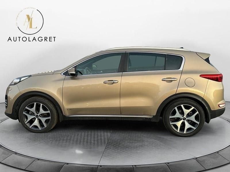 Begagnad Kia Sportage GT-Line 185 HK (136 kW) 2017 Gul SUV