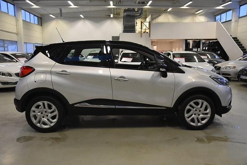Begagnad Renault Captur 90 HK (66 kW) 2016 Flerfärgad SUV