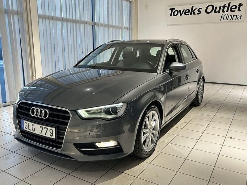Grå Begagnad 2013 Audi A3 Kombi | 89 900 kr (Marknadspris) - Bild 1/4