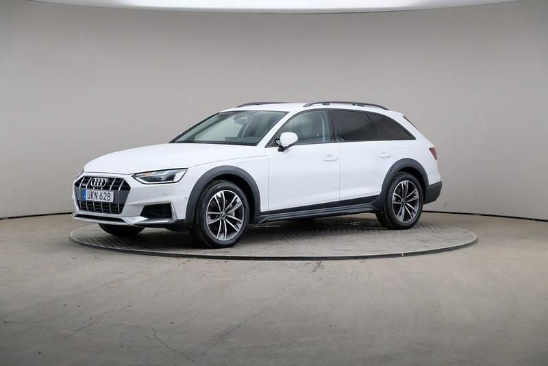 Begagnad Audi A4 Allroad Comfort 204 HK (150 kW) 2022 Vit Kombi