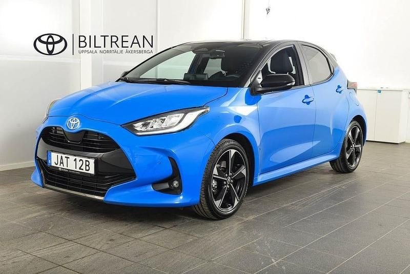 Begagnad Toyota Yaris Hybrid Edition 131 HK (96 kW) 2024 Blå