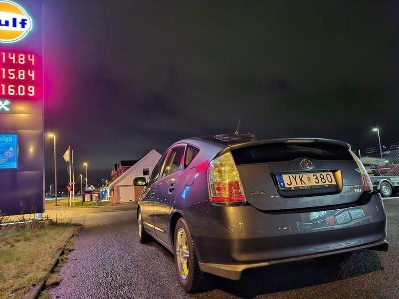 Begagnad Toyota Prius 112 HK (82 kW) 2009 Halvkombi