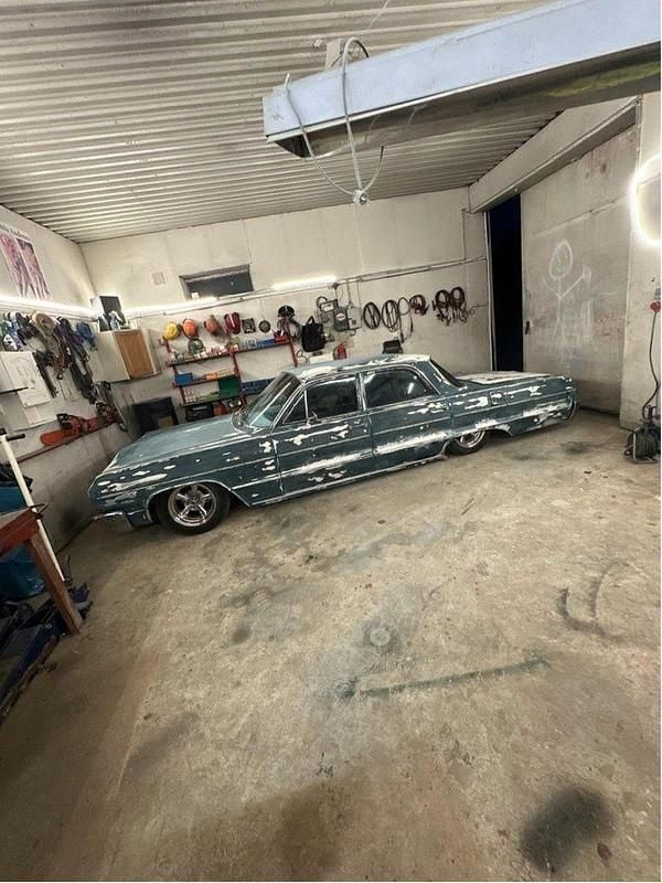 Begagnad 1964 Chevrolet Bel Air Sedan | 180 000 kr - Bild 1/3