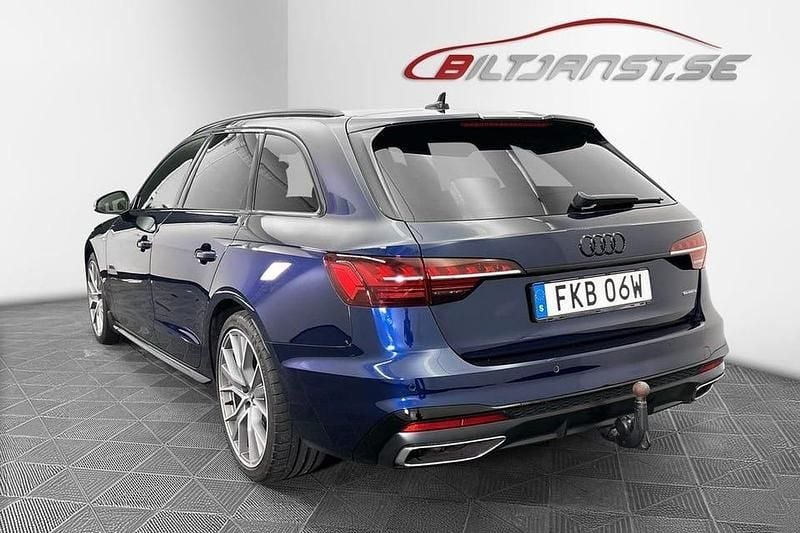 Begagnad Audi A4 Competition 207 HK (152 kW) 2022 Blå Kombi