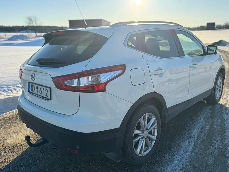 Begagnad Nissan Qashqai 115 HK (84 kW) 2016 SUV
