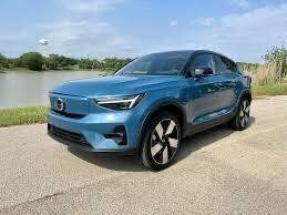 Begagnad 2024 Volvo EC40 SUV | 400 000 kr (Superpris) - Bild 1/1