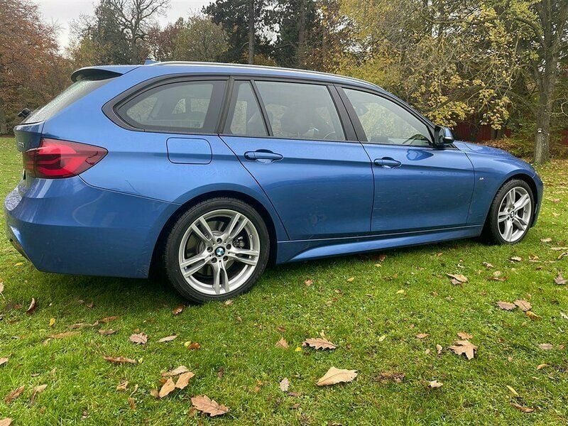Begagnad BMW 330 M Sport 266 HK (195 kW) 2018 Kombi