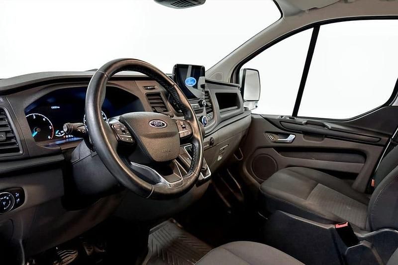 Begagnad Ford Transit Custom Trend 171 HK (125 kW) 2022 Grå Van