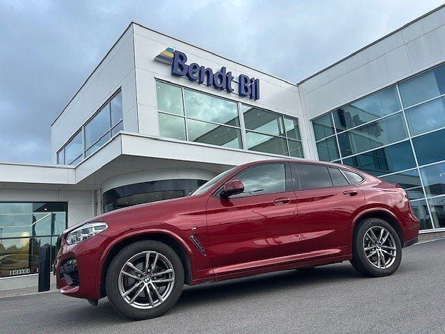 Röd Begagnad 2021 BMW X4 M Sport SUV | 467 400 kr (Marknadspris) - Bild 1/3