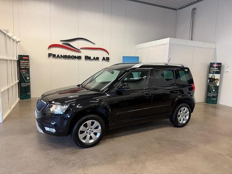 Svart Begagnad 2015 Skoda Yeti SUV | 139 900 kr (Marknadspris) - Bild 1/4