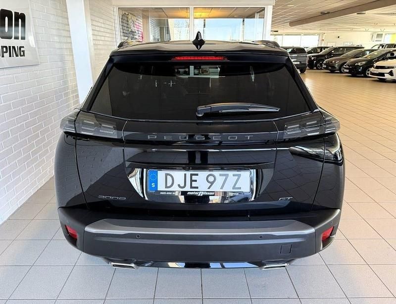 Begagnad Peugeot 2008 GT-line 131 HK (96 kW) 2024 Svart SUV