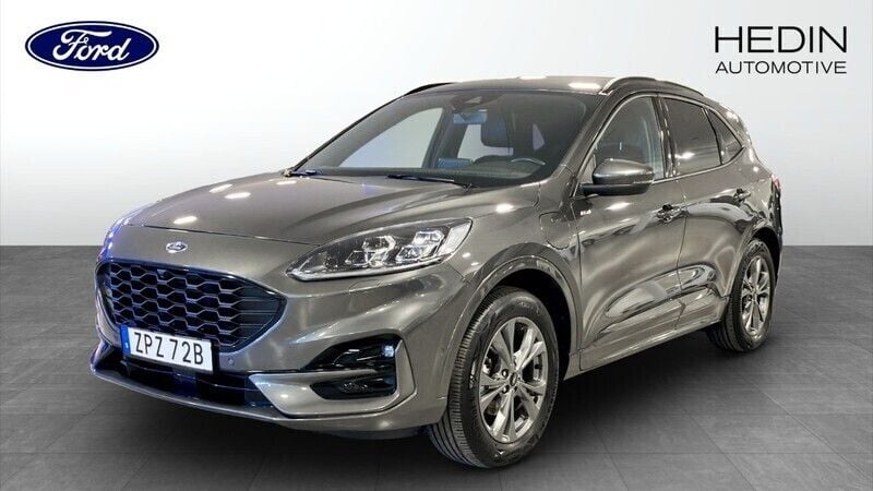 Silver Begagnad 2022 Ford Kuga Business Edition SUV | 274 900 kr (Marknadspris) - Bild 1/4