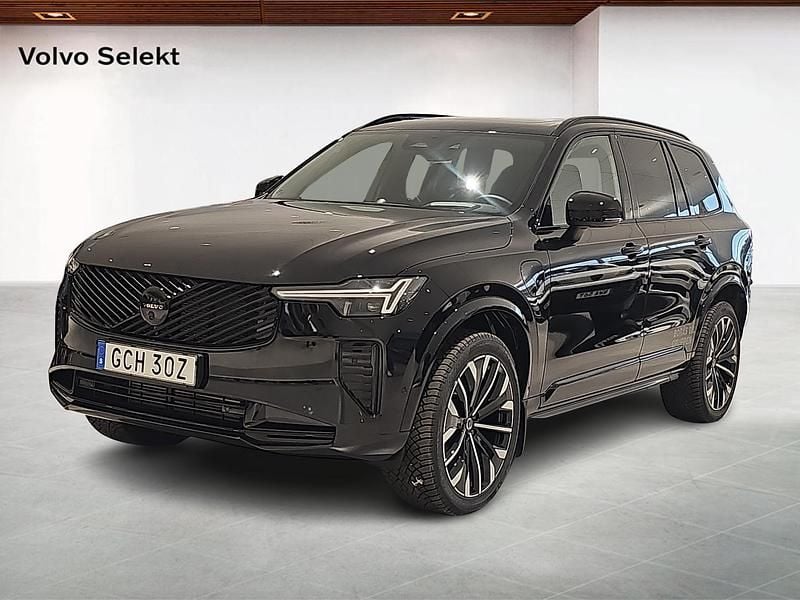 Svart Ny 2026 Volvo XC90 SUV | 999 000 kr (Dyr) - Bild 1/4